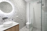 https://images.listonce.com.au/custom/160x/listings/74-lincoln-street-richmond-vic-3121/826/01226826_img_14.jpg?N8UqPUos2-Y