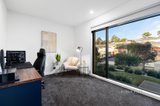 https://images.listonce.com.au/custom/160x/listings/74-locksley-road-chirnside-park-vic-3116/828/01179828_img_13.jpg?91javFA4pfU