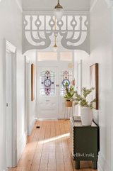 https://images.listonce.com.au/custom/160x/listings/74-mcpherson-street-essendon-vic-3040/609/01719609_img_02.jpg?O196AmoGaDY