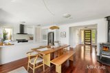 https://images.listonce.com.au/custom/160x/listings/74-meander-road-hurstbridge-vic-3099/320/01988320_img_07.jpg?sIkeAip3OJA