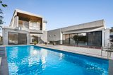 https://images.listonce.com.au/custom/160x/listings/74-morris-street-williamstown-vic-3016/216/01701216_img_07.jpg?qZzuIHBU7RU