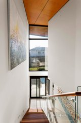 https://images.listonce.com.au/custom/160x/listings/74-morris-street-williamstown-vic-3016/216/01701216_img_11.jpg?3PZjYweLrOY
