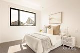 https://images.listonce.com.au/custom/160x/listings/74-nicholas-street-newtown-vic-3220/438/01901438_img_23.jpg?UJ5g_AFEMds