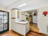 https://images.listonce.com.au/custom/160x/listings/74-oxford-street-newport-vic-3015/216/01202216_img_05.jpg?lSX1W5o-T8k