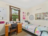 https://images.listonce.com.au/custom/160x/listings/74-oxford-street-newport-vic-3015/216/01202216_img_09.jpg?MlvrBwD9tp4