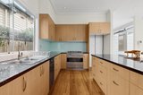 https://images.listonce.com.au/custom/160x/listings/74-peel-street-kew-vic-3101/980/01774980_img_03.jpg?StF2a1QTnzE