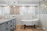 https://images.listonce.com.au/custom/160x/listings/74-skyline-drive-gisborne-vic-3437/434/01972434_img_25.jpg?1hKKSupwJ-o
