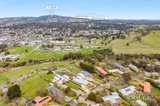 https://images.listonce.com.au/custom/160x/listings/74-skyline-drive-gisborne-vic-3437/434/01972434_img_29.jpg?6WQXGOjA_S8