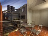 https://images.listonce.com.au/custom/160x/listings/740-batman-street-west-melbourne-vic-3003/614/00391614_img_07.jpg?mv2pLQh4itE