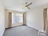 https://images.listonce.com.au/custom/160x/listings/741-south-road-bentleigh-east-vic-3165/507/01812507_img_09.jpg?XYLMU2U8Tm0