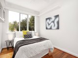 https://images.listonce.com.au/custom/160x/listings/742-scott-street-elwood-vic-3184/559/01794559_img_05.jpg?-yLZ7mYMWpo
