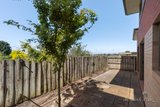 https://images.listonce.com.au/custom/160x/listings/7420-sherrard-street-black-hill-vic-3350/674/01741674_img_04.jpg?WOVR_pGerJI