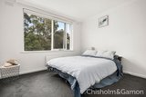 https://images.listonce.com.au/custom/160x/listings/744-wave-street-elwood-vic-3184/987/01794987_img_04.jpg?sEVS4T5K3Uw