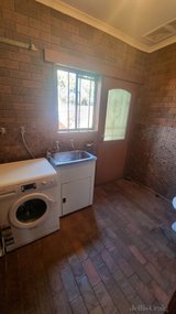 https://images.listonce.com.au/custom/160x/listings/746-lygon-street-carlton-north-vic-3054/410/01724410_img_01.jpg?1EMZTA_ehrs