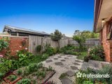 https://images.listonce.com.au/custom/160x/listings/749-51-glen-park-road-bayswater-north-vic-3153/030/01526030_img_10.jpg?KltVAvd6rYI