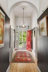 https://images.listonce.com.au/custom/160x/listings/75-broadway-camberwell-vic-3124/074/00631074_img_06.jpg?y554KqnW8no