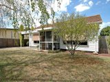 https://images.listonce.com.au/custom/160x/listings/75-buckingham-road-newtown-vic-3220/807/01699807_img_02.jpg?8g-cB7c-wRk
