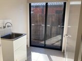 https://images.listonce.com.au/custom/160x/listings/75-hall-court-kyneton-vic-3444/160/01753160_img_21.jpg?DOp-fVV_6sE