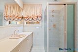 https://images.listonce.com.au/custom/160x/listings/75-hassett-crescent-keilor-east-vic-3033/841/01747841_img_09.jpg?UhlbxmtO86c