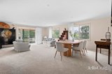 https://images.listonce.com.au/custom/160x/listings/75-kalbar-road-eltham-vic-3095/022/01810022_img_04.jpg?CjZvHgha-A8