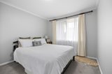 https://images.listonce.com.au/custom/160x/listings/75-lemont-avenue-mount-waverley-vic-3149/570/01515570_img_04.jpg?To2TiF2I9bY