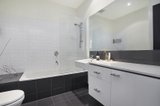 https://images.listonce.com.au/custom/160x/listings/75-melrose-street-north-melbourne-vic-3051/105/00145105_img_07.jpg?8M7_fclJh_4