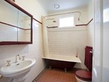 https://images.listonce.com.au/custom/160x/listings/75-moubray-street-albert-park-vic-3206/477/01087477_img_07.jpg?_zXlyiVolBg