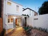 https://images.listonce.com.au/custom/160x/listings/75-moubray-street-albert-park-vic-3206/477/01087477_img_09.jpg?VJRhOXzBgR0