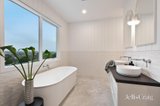 https://images.listonce.com.au/custom/160x/listings/75-mountain-view-road-montmorency-vic-3094/593/01914593_img_11.jpg?5V6sEUbBP-c