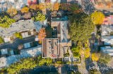 https://images.listonce.com.au/custom/160x/listings/75-napier-street-south-melbourne-vic-3205/935/01899935_img_24.jpg?ZDpY-tZQbx0