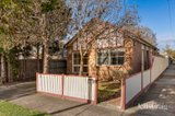 https://images.listonce.com.au/custom/160x/listings/75-rennie-street-thornbury-vic-3071/315/01933315_img_01.jpg?vLmAyQVGqug