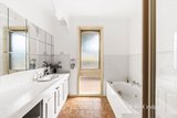 https://images.listonce.com.au/custom/160x/listings/75-river-avenue-plenty-vic-3090/593/01788593_img_07.jpg?SEcP9v8_hx8