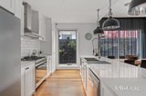 https://images.listonce.com.au/custom/160x/listings/75-schutt-street-newport-vic-3015/786/01809786_img_04.jpg?WhYaugYd3j0