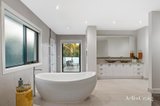 https://images.listonce.com.au/custom/160x/listings/75-stanley-road-vermont-south-vic-3133/059/01818059_img_07.jpg?_GN9ee4PJcQ