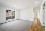 https://images.listonce.com.au/custom/160x/listings/75-sundance-boulevard-winter-valley-vic-3358/323/01732323_img_08.jpg?Jar8Of6M4Ag