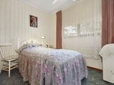 https://images.listonce.com.au/custom/160x/listings/750-56-edgar-street-kingsville-vic-3012/892/01202892_img_07.jpg?OKejmPCilXE