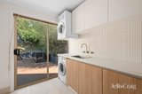 https://images.listonce.com.au/custom/160x/listings/75a-winyard-drive-mooroolbark-vic-3138/327/01855327_img_13.jpg?Ntvi8yPB1Fw