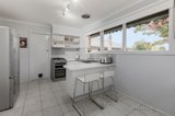 https://images.listonce.com.au/custom/160x/listings/76-barter-crescent-forest-hill-vic-3131/959/00889959_img_05.jpg?xmRl6L5185c