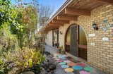 https://images.listonce.com.au/custom/160x/listings/76-bastow-road-lilydale-vic-3140/297/01520297_img_02.jpg?6IpKYBmDnuo