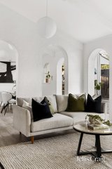https://images.listonce.com.au/custom/160x/listings/76-beatrice-street-cheltenham-vic-3192/232/01987232_img_18.jpg?h7Rq4ic1daU