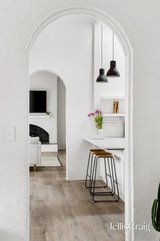 https://images.listonce.com.au/custom/160x/listings/76-beatrice-street-cheltenham-vic-3192/232/01987232_img_19.jpg?wGDeqksc_YM