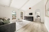 https://images.listonce.com.au/custom/160x/listings/76-beatrice-street-cheltenham-vic-3192/979/01735979_img_07.jpg?M0m12r0GS5Y