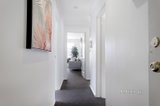 https://images.listonce.com.au/custom/160x/listings/76-brentwood-street-bentleigh-vic-3204/237/01732237_img_06.jpg?QnM45ne_uV4