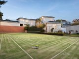 https://images.listonce.com.au/custom/160x/listings/76-deep-creek-drive-doncaster-east-vic-3109/462/01720462_img_21.jpg?WIzO5LDwlRk