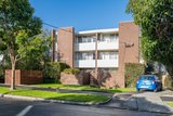 https://images.listonce.com.au/custom/160x/listings/76-elm-street-hawthorn-vic-3122/541/01790541_img_06.jpg?TycmNTx0lDk