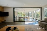 https://images.listonce.com.au/custom/160x/listings/76-greig-court-woodend-vic-3442/375/01988375_img_07.jpg?CSAhELm_TGo