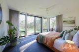 https://images.listonce.com.au/custom/160x/listings/76-greig-court-woodend-vic-3442/375/01988375_img_10.jpg?Cc0yJJFdoEc