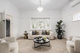 https://images.listonce.com.au/custom/160x/listings/76-kangaroo-road-murrumbeena-vic-3163/734/01388734_img_05.jpg?MmHHjQihIBI