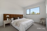 https://images.listonce.com.au/custom/160x/listings/76-lansdowne-street-blairgowrie-vic-3942/945/01872945_img_18.jpg?TpLhV2wM4q4