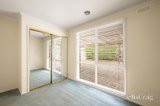 https://images.listonce.com.au/custom/160x/listings/76-mitford-crescent-craigieburn-vic-3064/354/01988354_img_07.jpg?tfMOz8RewRY